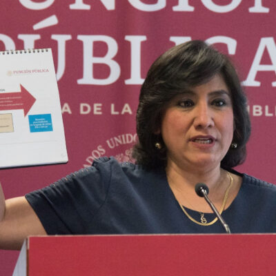 Irma Eréndira Sandoval, secretaria de la Función Pública, da positivo a coronavirus