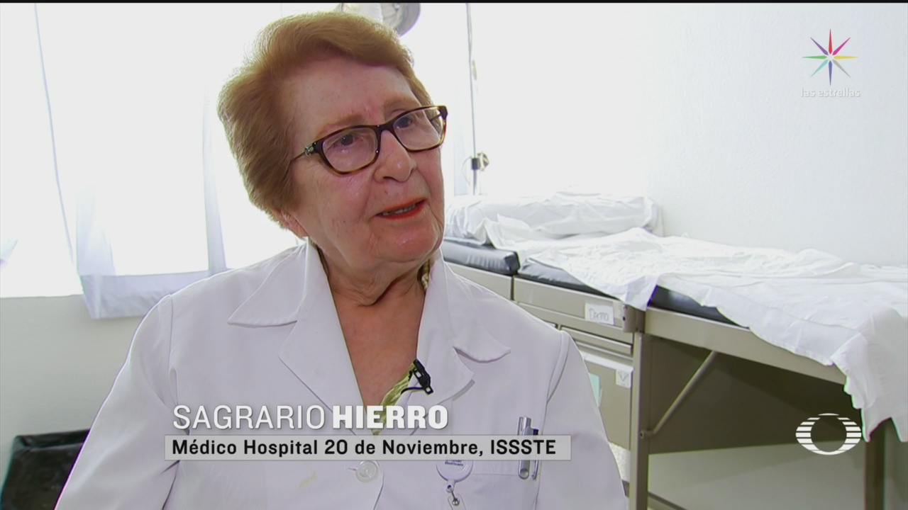 Foto: doctora de 81 anos hace frente al coronavirus en el hospital 20 de noviembre 23 Abril 2020