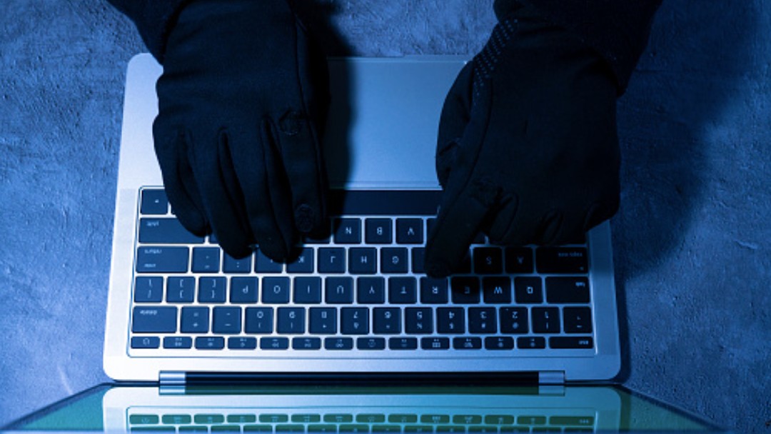 UIF alerta por delincuencia virtual durante cuarentena