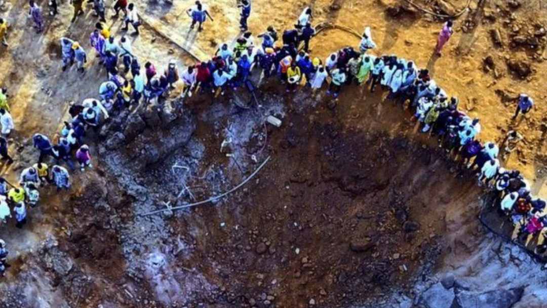 Fotos: Confunden caída de meteorito en Nigeria