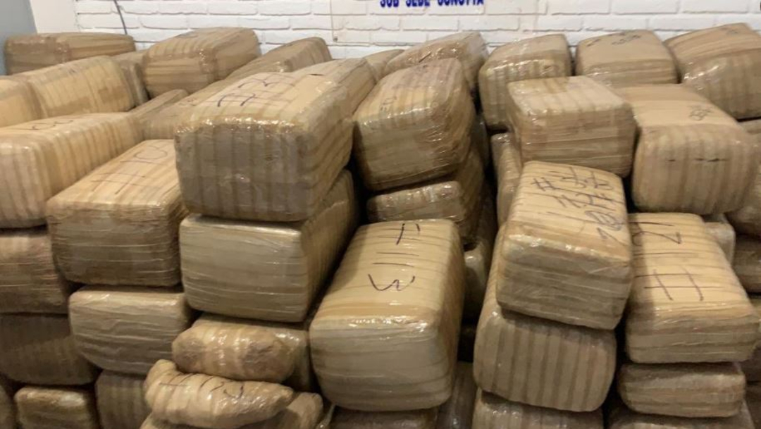 Guardia Nacional asegura 137 paquetes confeccionados con cinta canela que contenían marihuana. (Foto: Twitter/archivo)