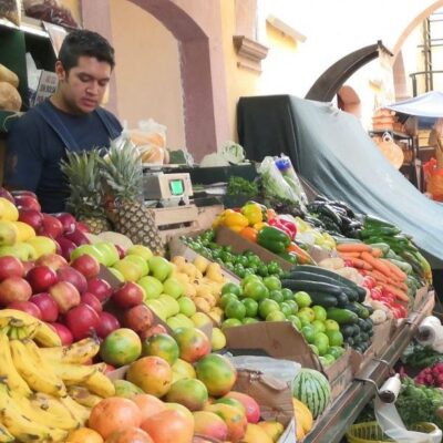 INEGI: Baja inflación en marzo; se ubica anual en 3.25%