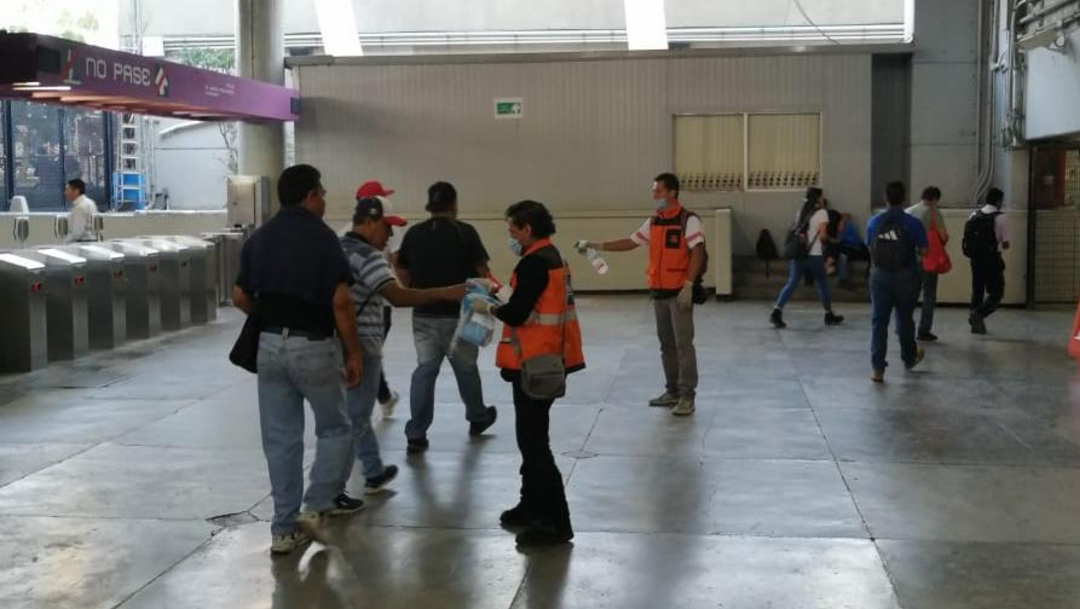 FOTO: Será obligatorio usar cubrebocas en Metro de Ciudad de México, el 15 de abril de 2020