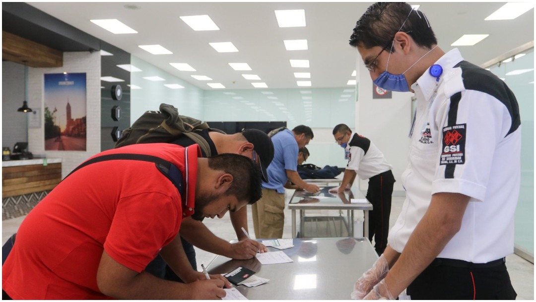 Imagen: Más de mil mexicanos no han podido volver al país a causa del coronavirus, 26 de abril de 2020 ( GRACIELA LÓPEZ /CUARTOSCURO.COM)