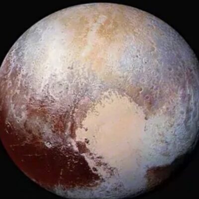 Más evidencias sugieren que Plutón alberga un océano bajo su corteza