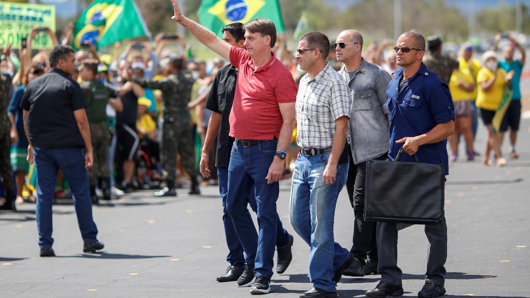 Foto: Bolsonaro espera que cuarentena por coronavirus acabe esta semana en Brasil