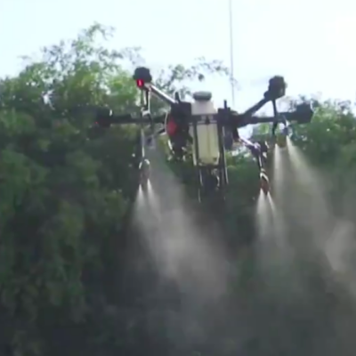 Sanitizan con drones calles de Oaxaca para frenar contagios por coronavirus