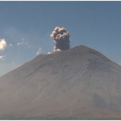 Se registra explosión en el Popocatépetl tras erupción del Volcán Krakatoa