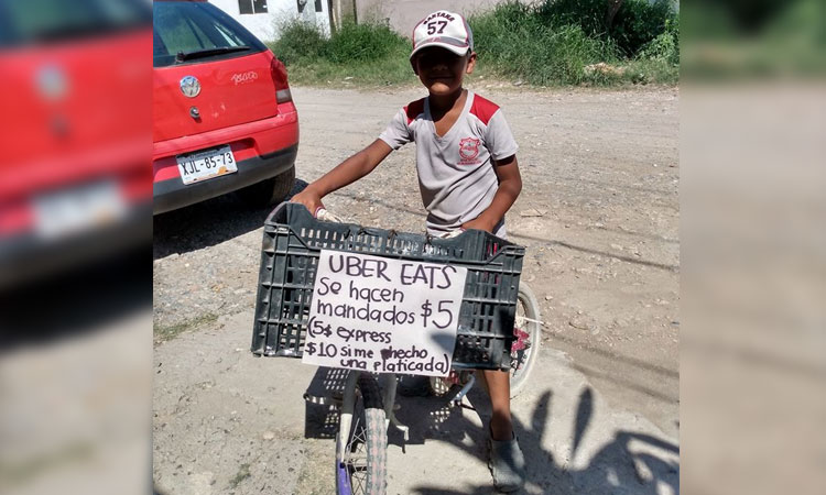 Niño se vuelve viral por hacer pedidos a domicilio por cinco pesos en Tamaulipas