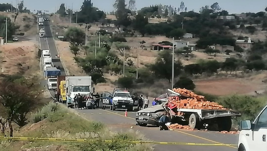 Cinco muertos deja accidente en Dolores Hidalgo, Guanajuato
