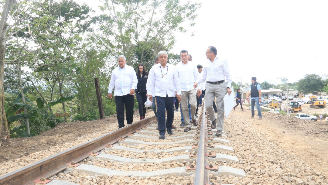 El presidente Andrés Manuel López Obrador realizó un recorrido por la zona, en donde se construirá la estación Palenque del Tren Maya. (Foto: Cuartoscuro)