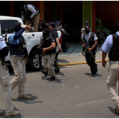 Policías suspenden boda y fiesta de XV años con más de 700 invitados en Acapulco