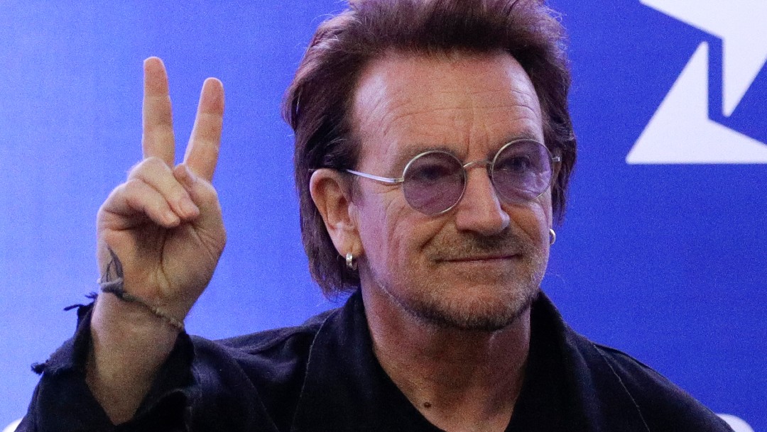 Bono, de U2, celebrará cumpleaños 60 confinado por COVID-19