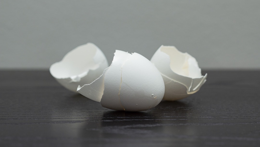 ¿Por qué es beneficioso comer cascarones de huevo?
