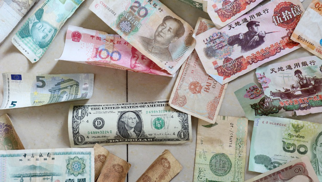 Foto: China cancela uso del dólar y prueba moneda digital