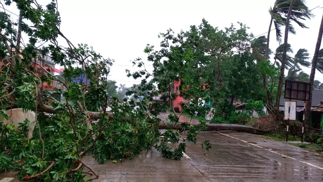 FOTO: El ciclón Amphan impacta costa oriental de la India con ráfagas de viento de 185 Km/h. el 20 de mayo de2020