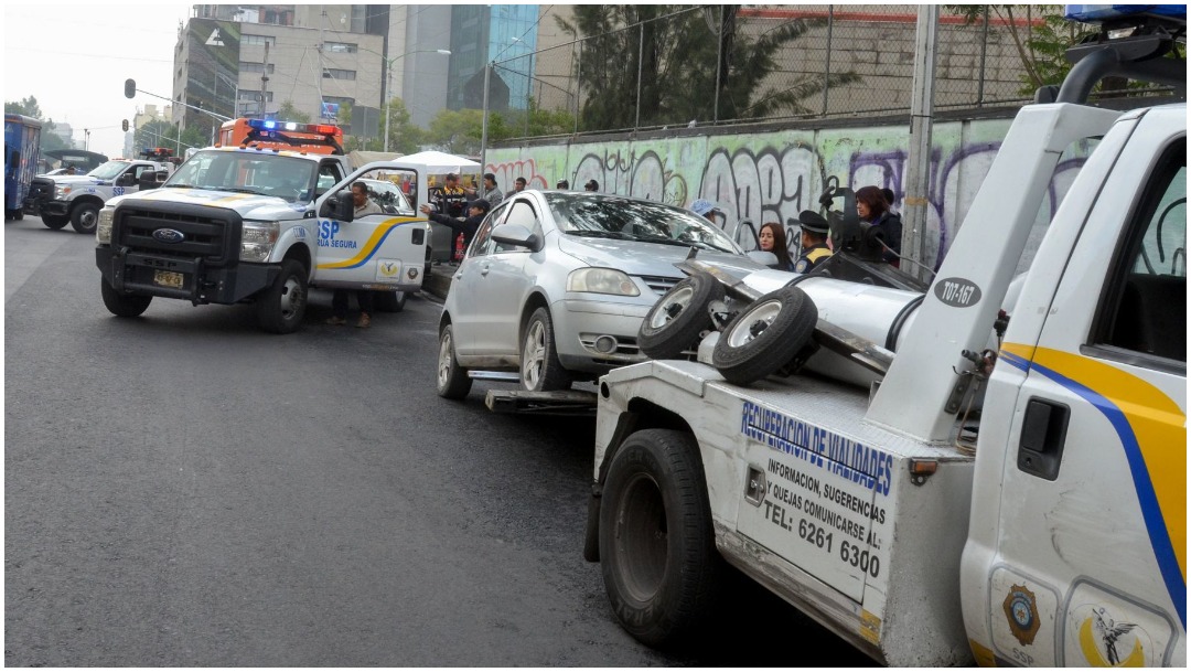 Imagen: Trasladan al corralón a más de 1,600 vehículos por no respetar el Hoy No Circula, 24 de mayo de 2020 (ARMANDO MONROY /CUARTOSCURO.COM)