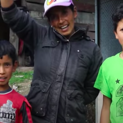Familia abrió canal de YouTube para enseñar a sembrar huertos en casa durante la pandemia
