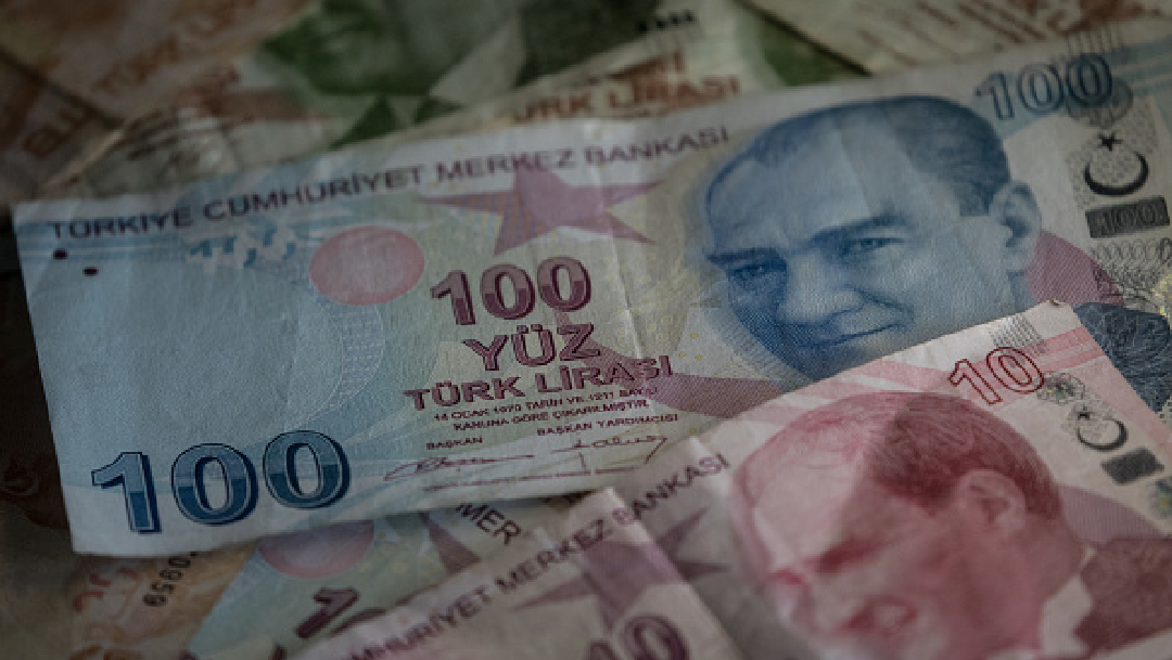 Foto: Lira se hunde a mínimos históricos; Turquía prohibe transacciones con tres bancos , 7 de mayo de 2020, (Getty images, archivo)