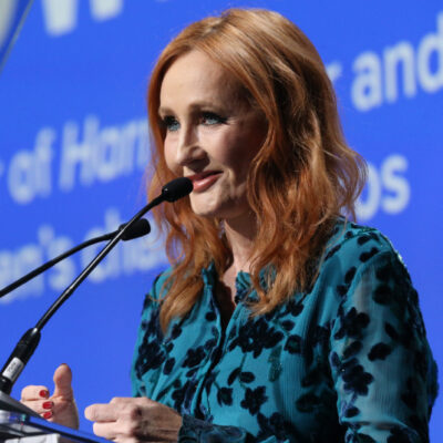 J.K. Rowling publicará cuento de hadas para que niños puedan soñar en cuarentena