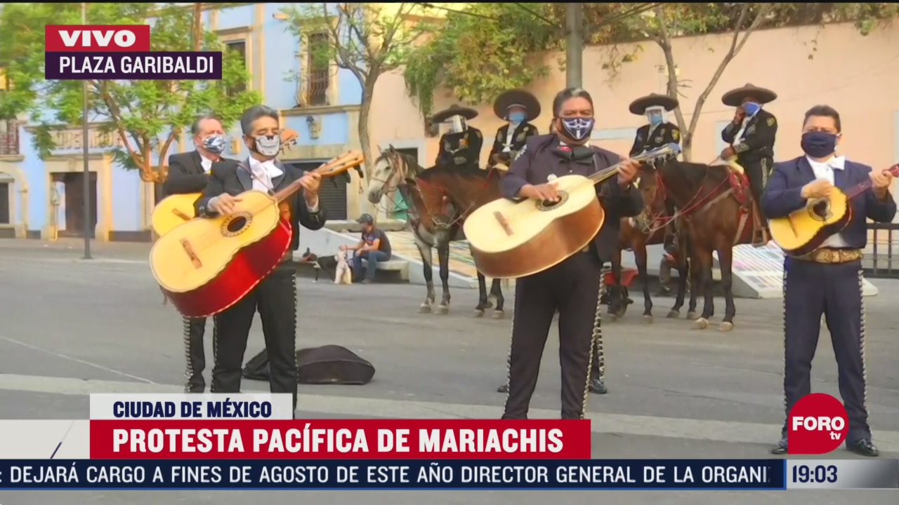 Foto: mariachis protestan en garibaldi por falta de apoyos 14 Mayo 2020