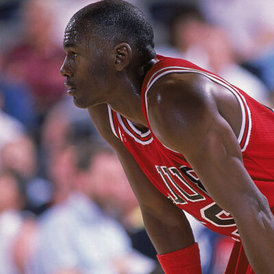 ¿Cómo logró Michael Jordan ganar más dinero vendiendo tenis que con el basquetbol?