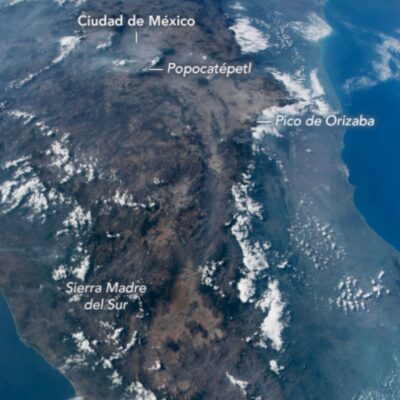 NASA revela en fotografía una vista completa de México desde el espacio
