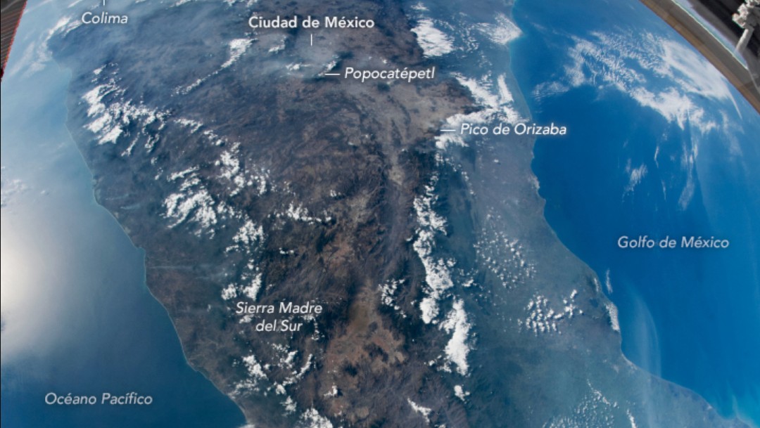 NASA revela en fotografía una vista completa de México desde el espacio