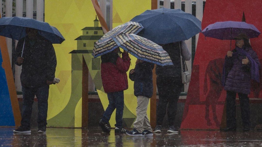 Pronostican lluvias con descargas eléctricas en gran parte de México