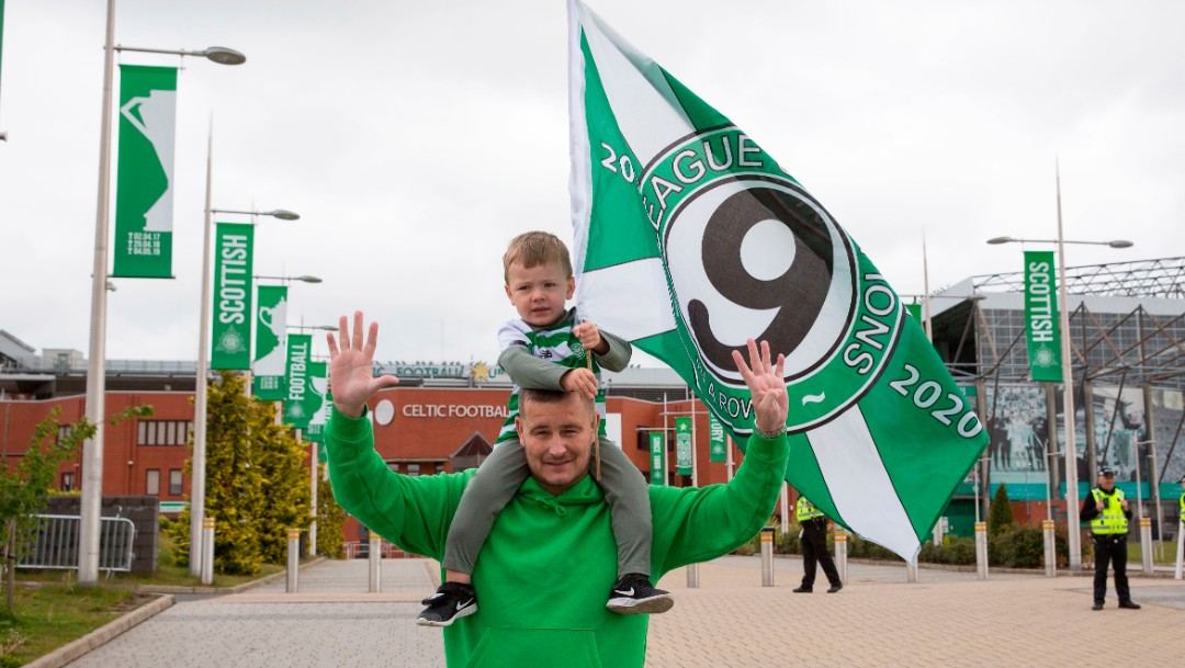 Suspenden definitivamente liga escocesa de futbol; declaran al Celtic campeón