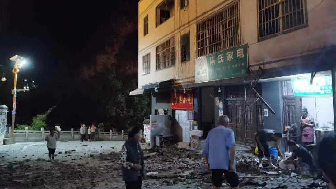 Terremoto de magnitud 5 deja cuatro muertos en Yunnan, China
