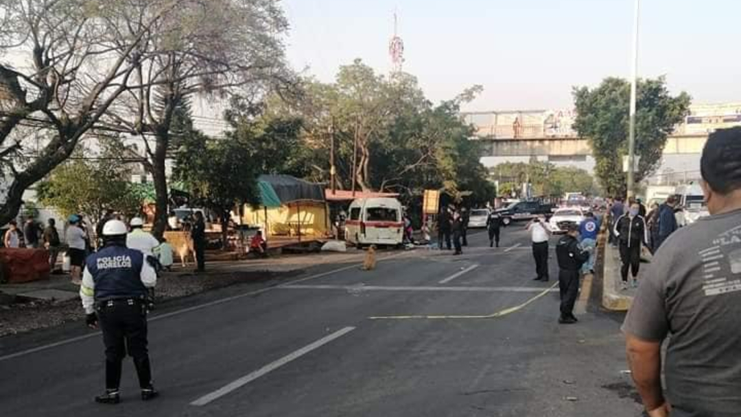 FOTO: Tráiler se impacta con unidad de transporte público en la México-Cuautla, el 12 de mayo de 2020