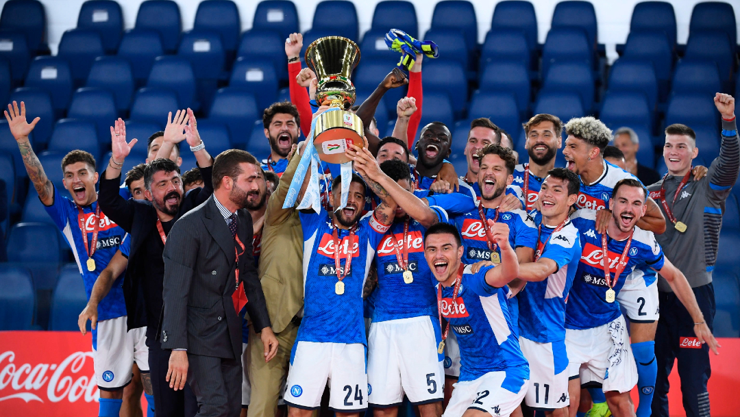 Foto: Napoli, de Hirving Lozano, se corona campeón de la Copa Italia tras vencer a la Juventus, 17 de junio de 2020, (Getty Images, archivo)