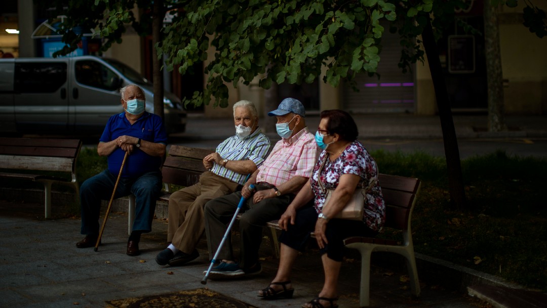 Foto: Ancianos latinoamericanos más expuestos a COVID que españoles, según estudio