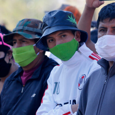 Gobierno de Bolivia culpa a partido de Evo Morales de asalto a convoy con insumos médicos