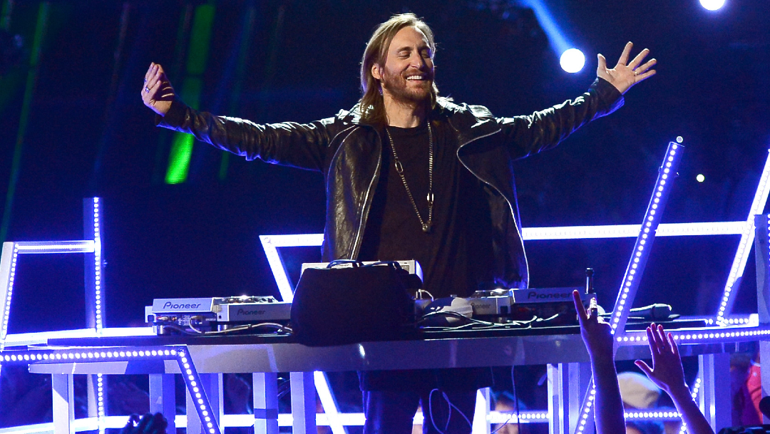 FOTO: David Guetta y 60 Dj's animarán un festival Tomorrowland virtual y en 3D, el 16 de junio de 2020