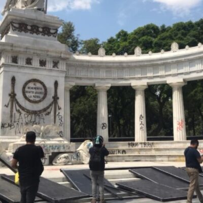 Encapuchados vandalizan Hemiciclo a Juárez y Bellas Artes durante protesta