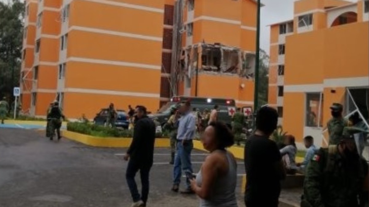 Explosión en zona militar deja 10 lesionados en Cuernavaca