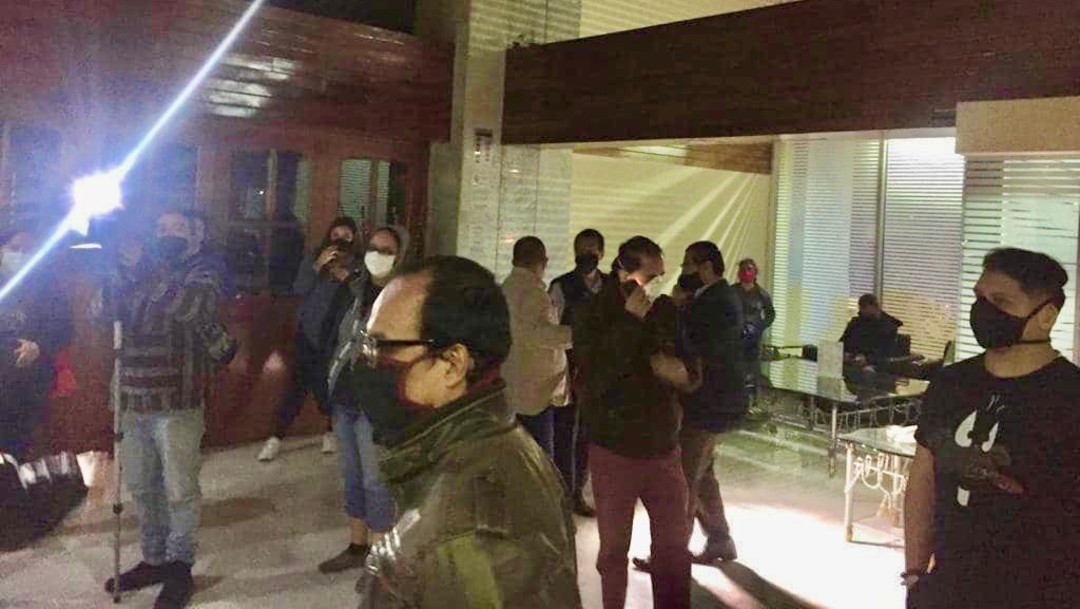 Llevan a hotel a familias afectadas en Lindavista por sismo