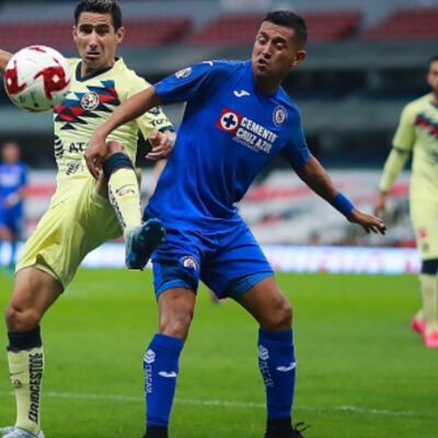 Tres jugadores de Cruz Azul dan positivo a COVID-19