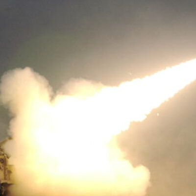 Cohetes impactan cerca de la embajada de EEUU en Irak