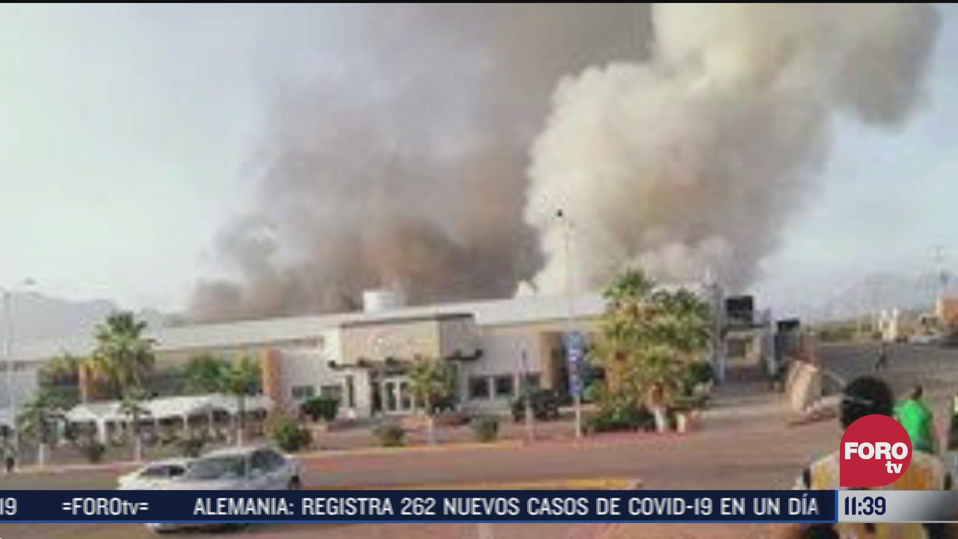 Incendio consume planta del Parque Industrial Rocafuerte en Guaymas, Sonora