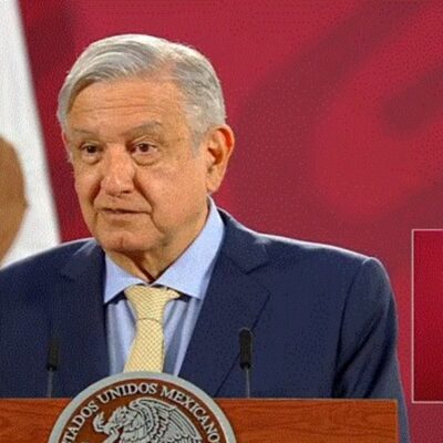 AMLO: La economía de México ‘tocó fondo y va para arriba’
