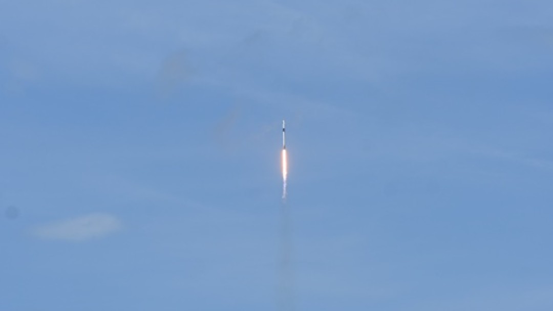 Lanzan cohete Falcon 9 de SpaceX. Getty Images