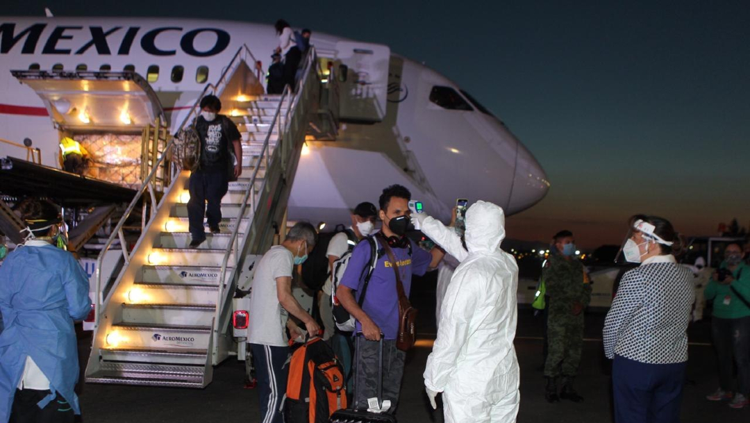 FOTO: Llega a México décimo octavo vuelo de China con insumos médicos para COVID-19, el 17 de junio de 2020