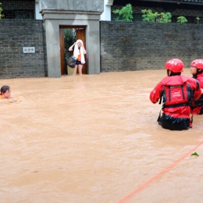 Lluvias causan inundaciones en China y dejan al menos 19 muertos