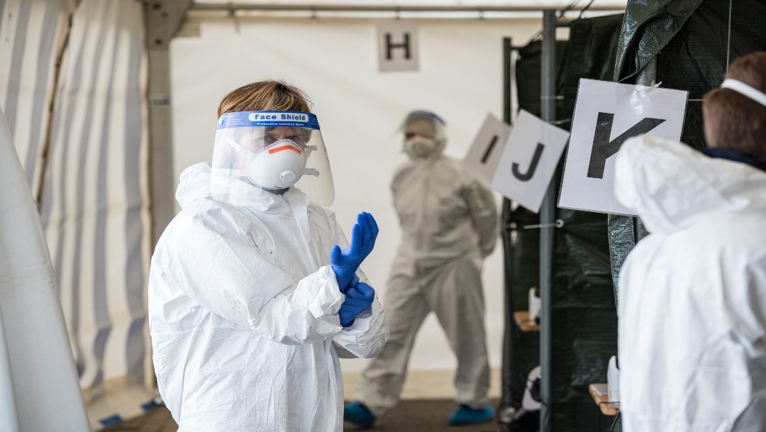 Imagen: Se registran más de 300 nuevos contagios en matadero de Alemania, 21 de junio de 2020 (Getty Images)