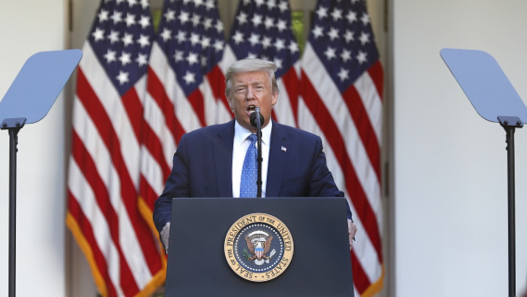 Donald Trump, presidente de Estados Unidos, ofrece mensaje desde la Casa Blanca. Getty Images