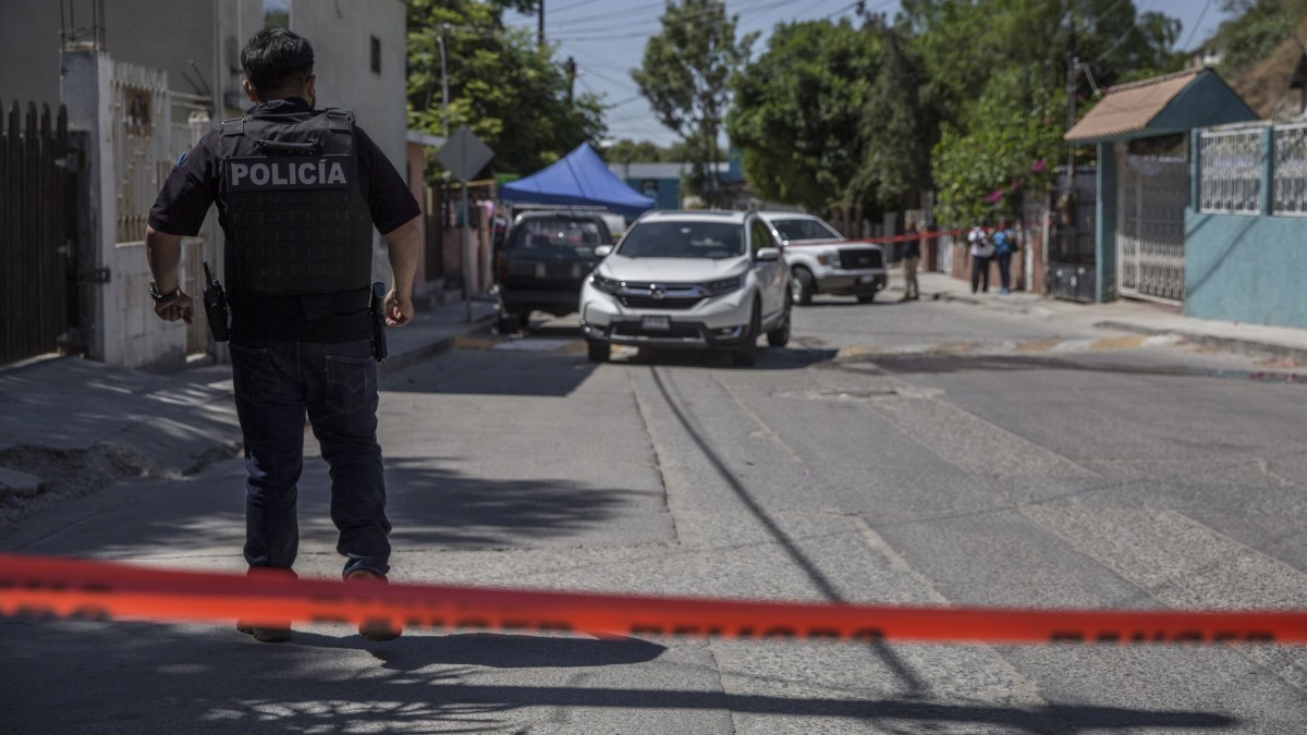 Policías-mexicanos-en-situación-de-abandono-institucional