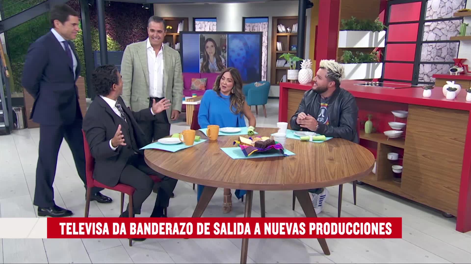 Televisa San Ángel reanuda grabaciones Alfonso de Angoitia y Bernardo Gómez dan banderazo